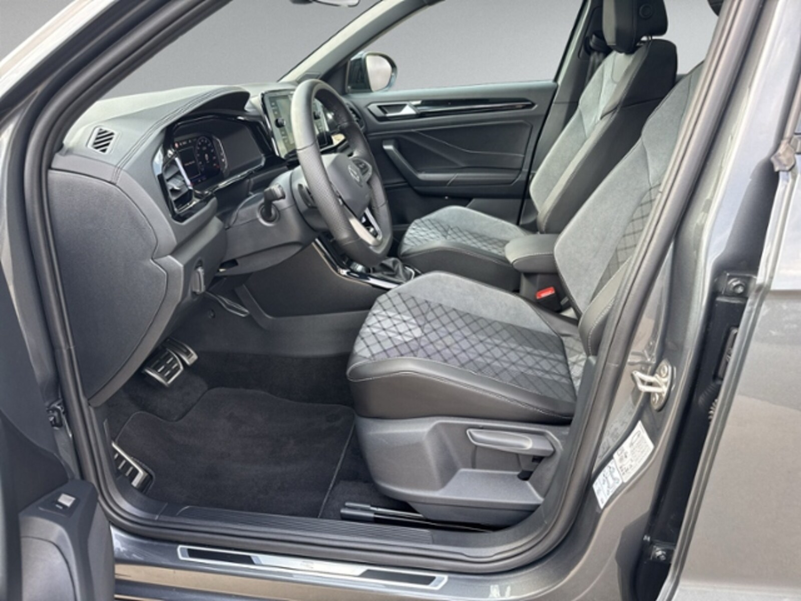 Volkswagen T-Roc – Bild 8