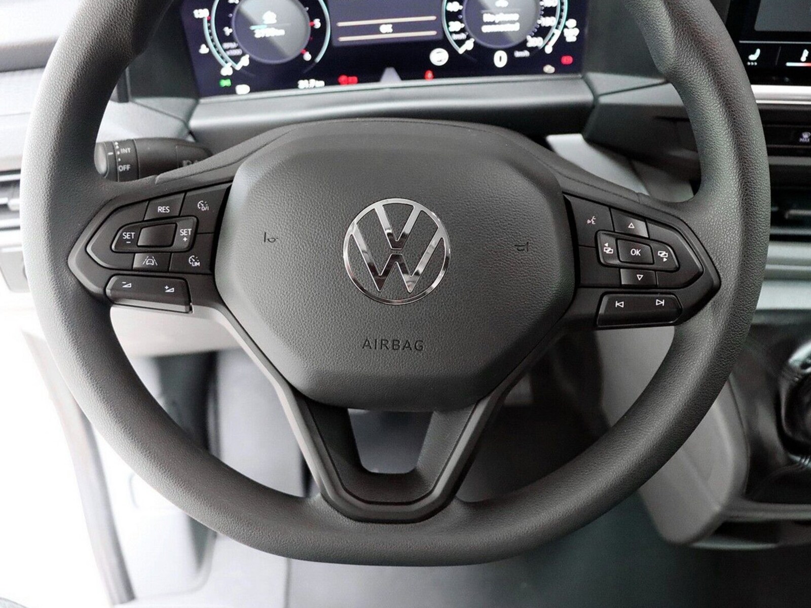 Volkswagen Transporter Kasten kurzer Radstand – Bild 7