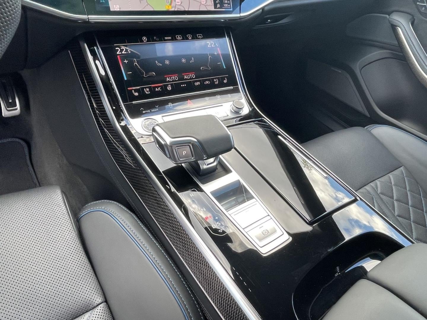 Bild über Audi A8 50 TDI quattro tiptronic - für weitere Informationen kontaktieren Sie den Audi Partner