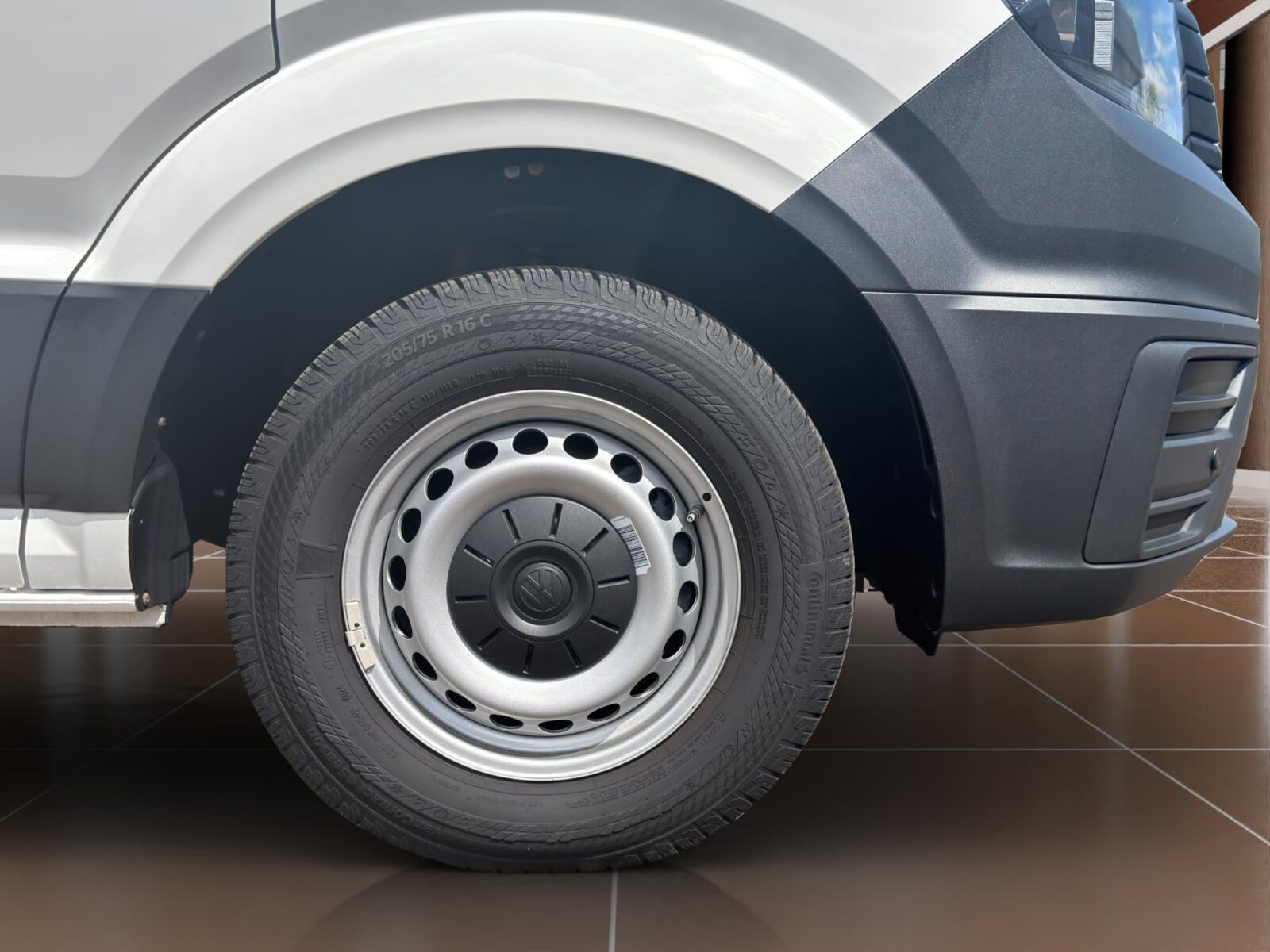Volkswagen Crafter Kasten mittlerer Radstand – Bild 10