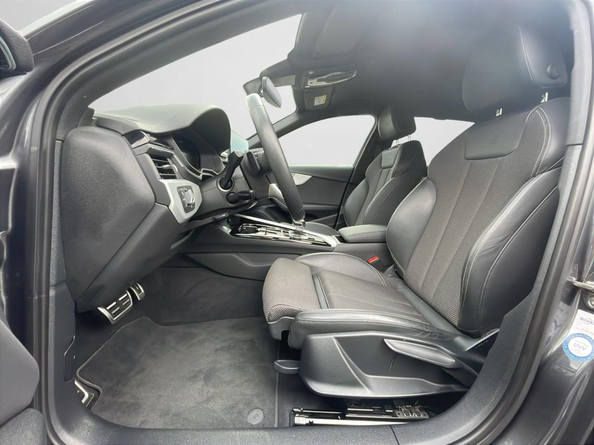 Audi A4 Avant S line