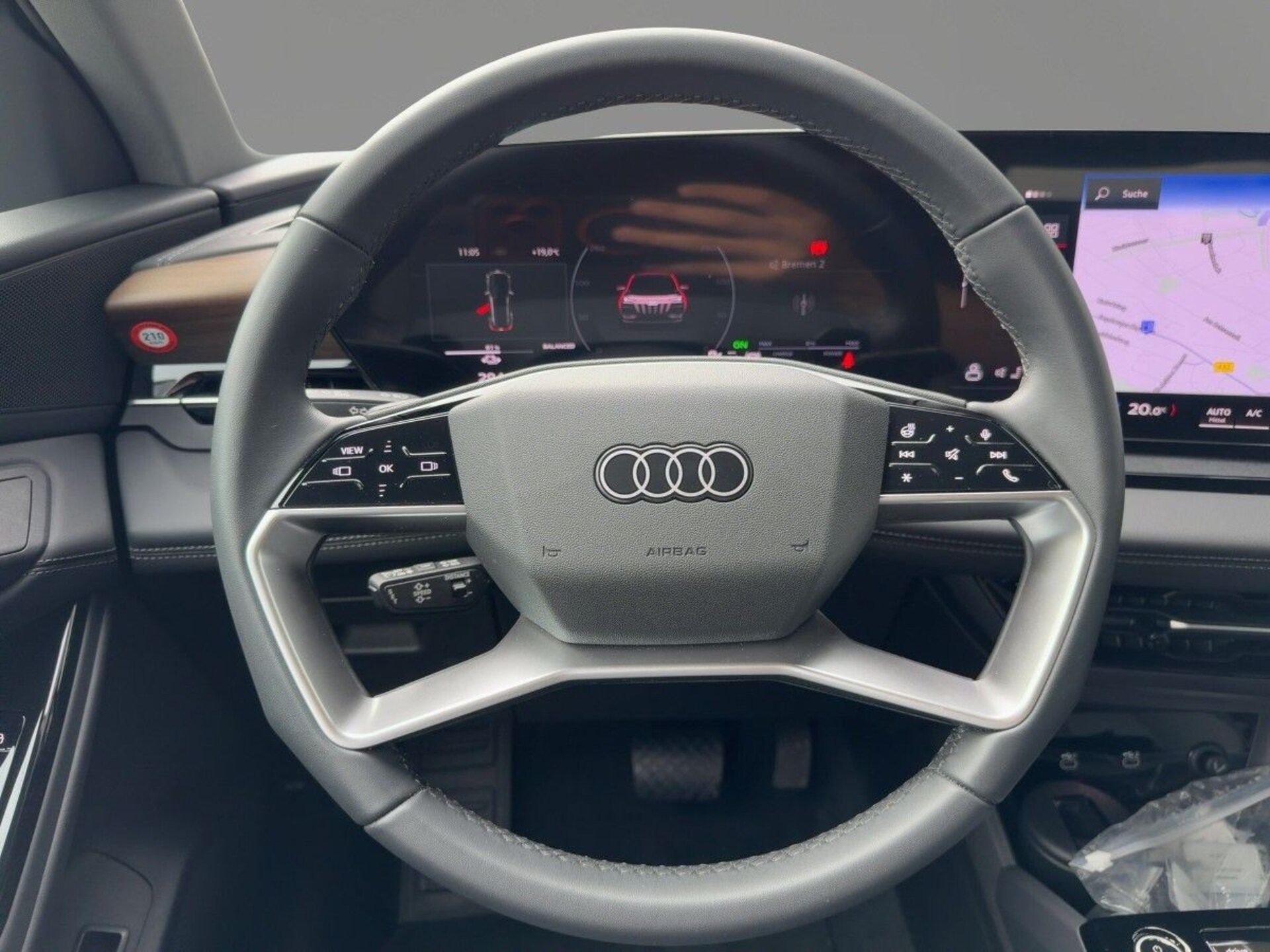 Audi Q6 SUV e-tron