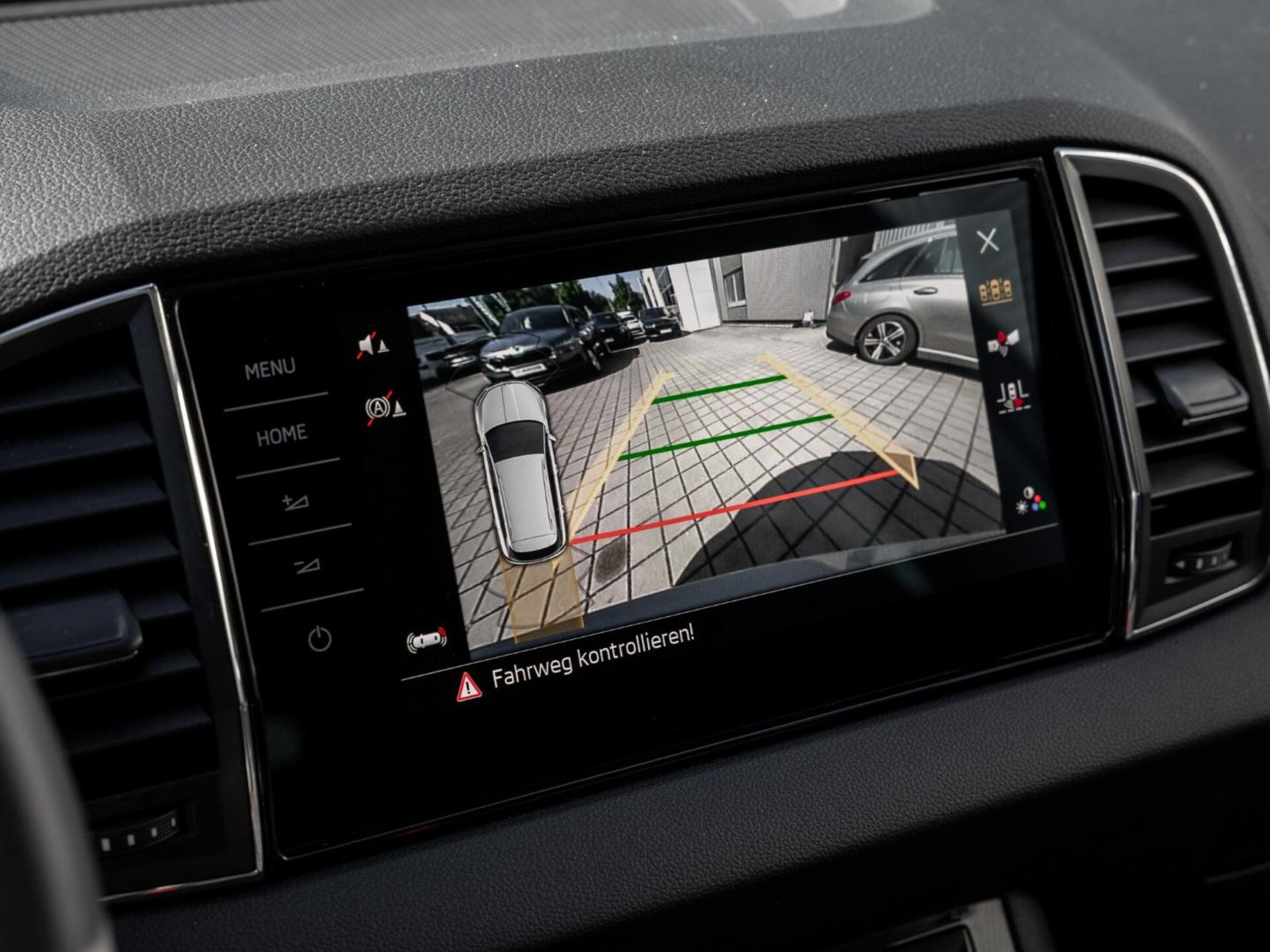 Skoda Karoq Selection
