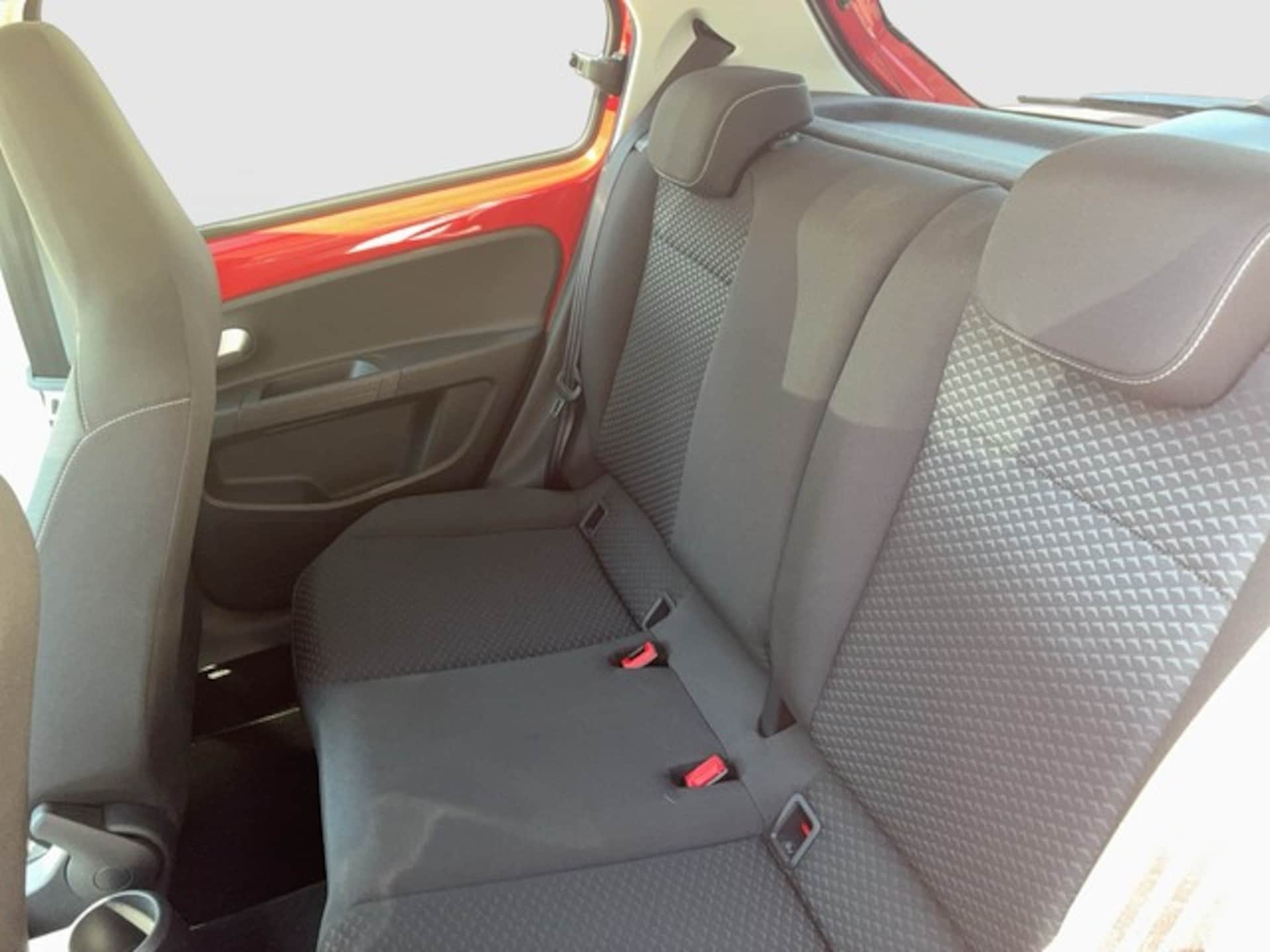 Volkswagen up! ACTIVE