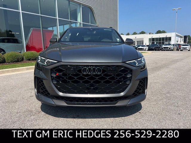 2026 Audi RS Q8 SUV performance