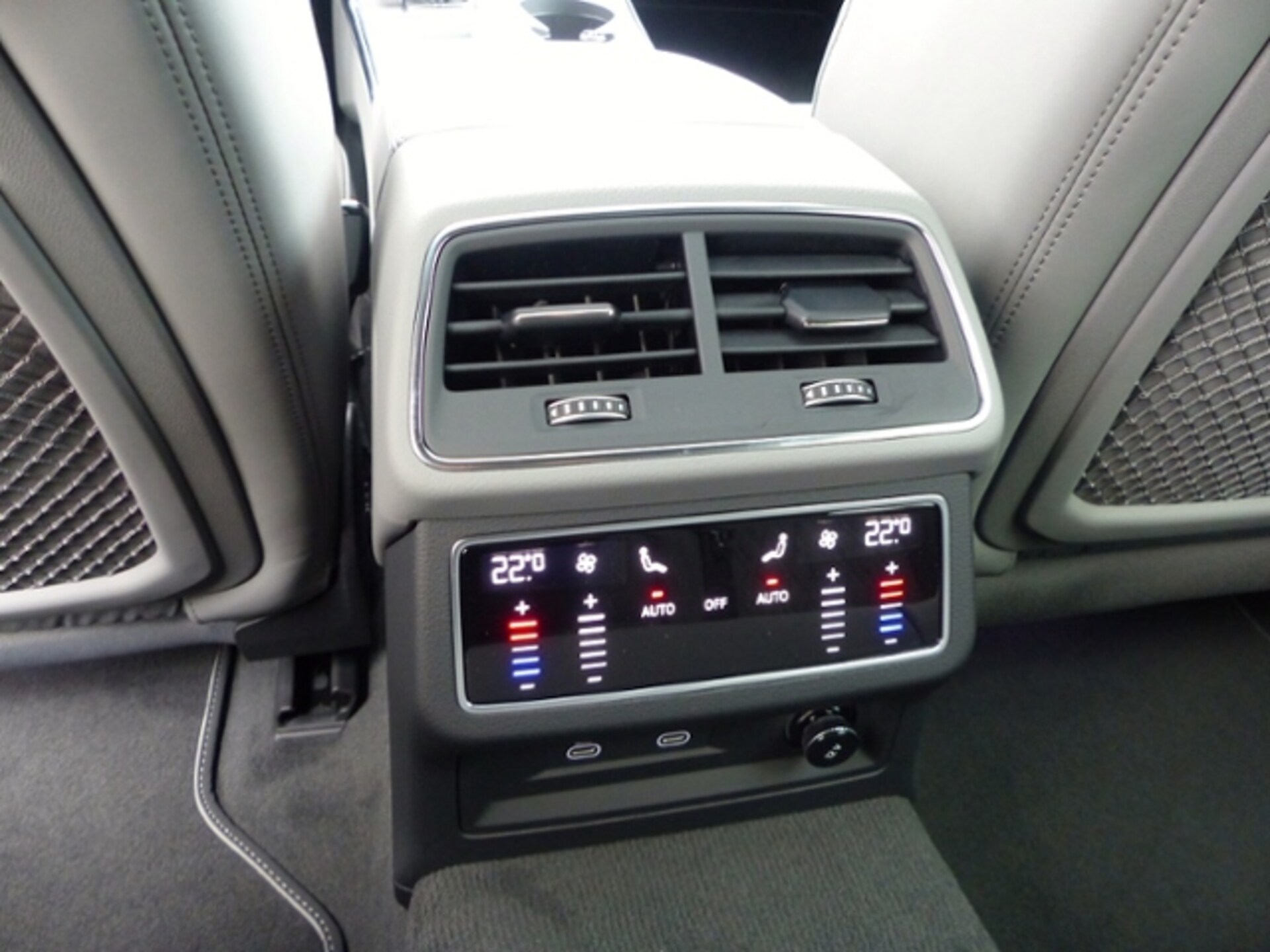 Audi S6 Avant