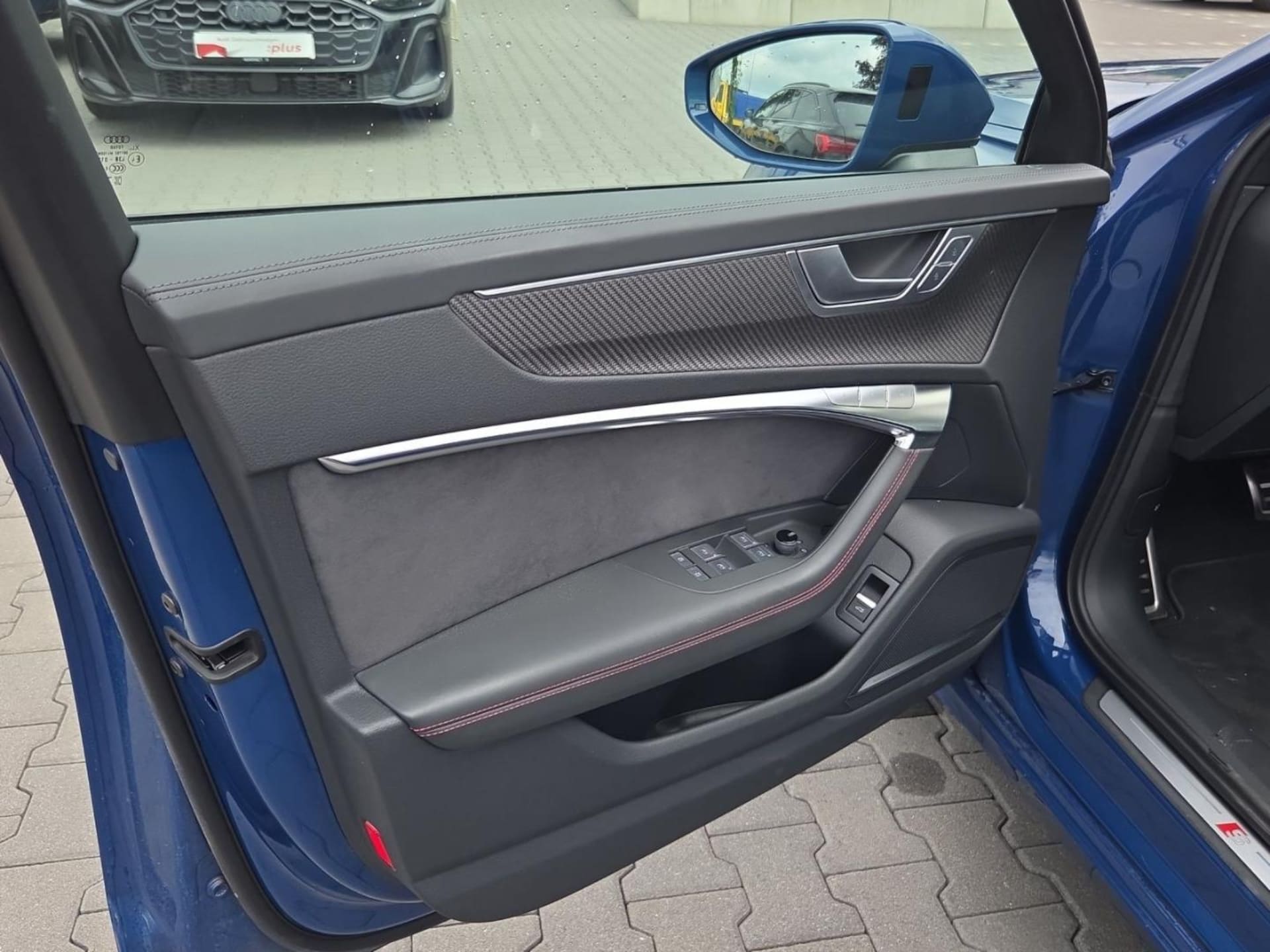 Audi S6 Avant