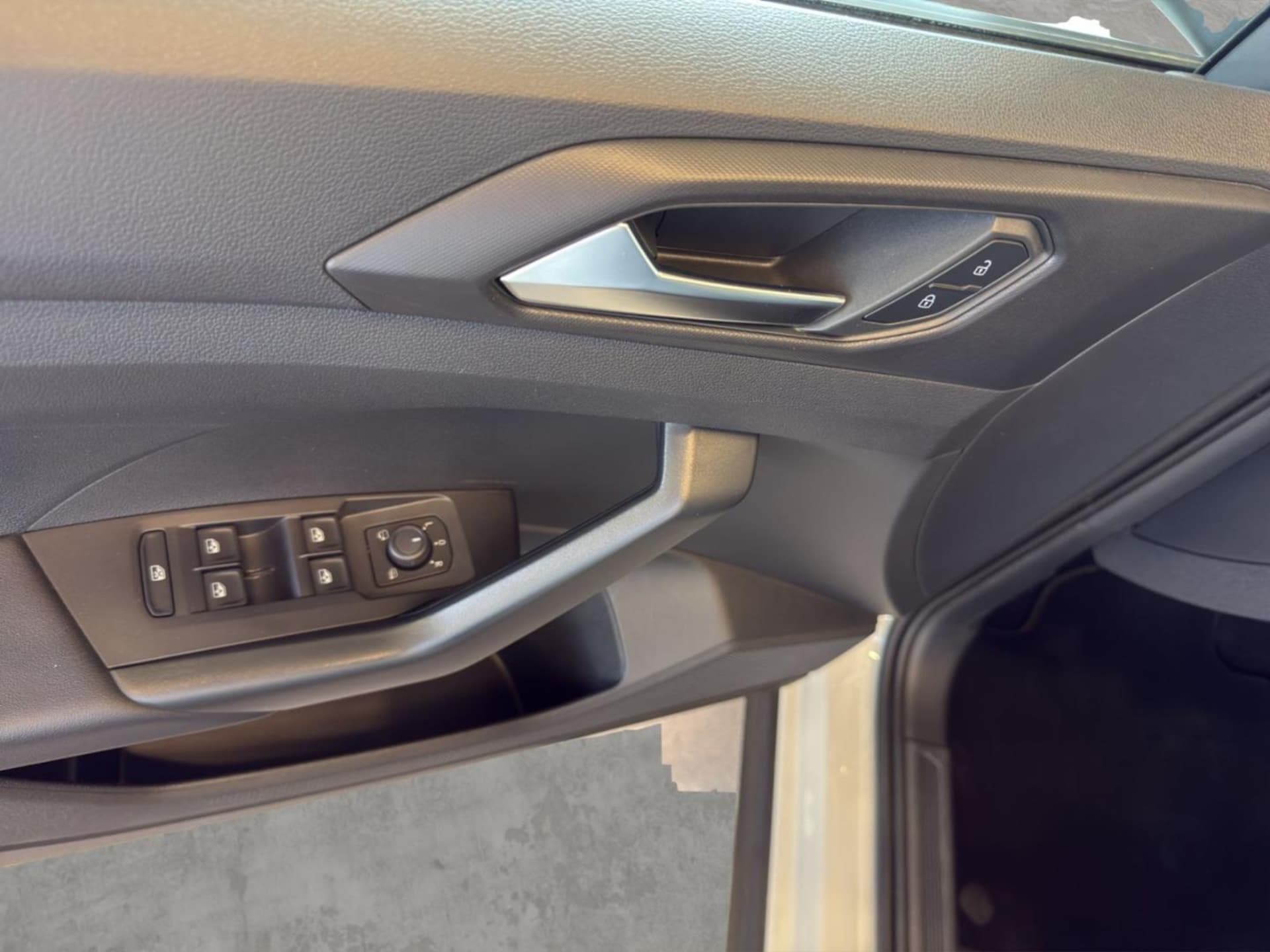Volkswagen T-Cross Basis-Modell