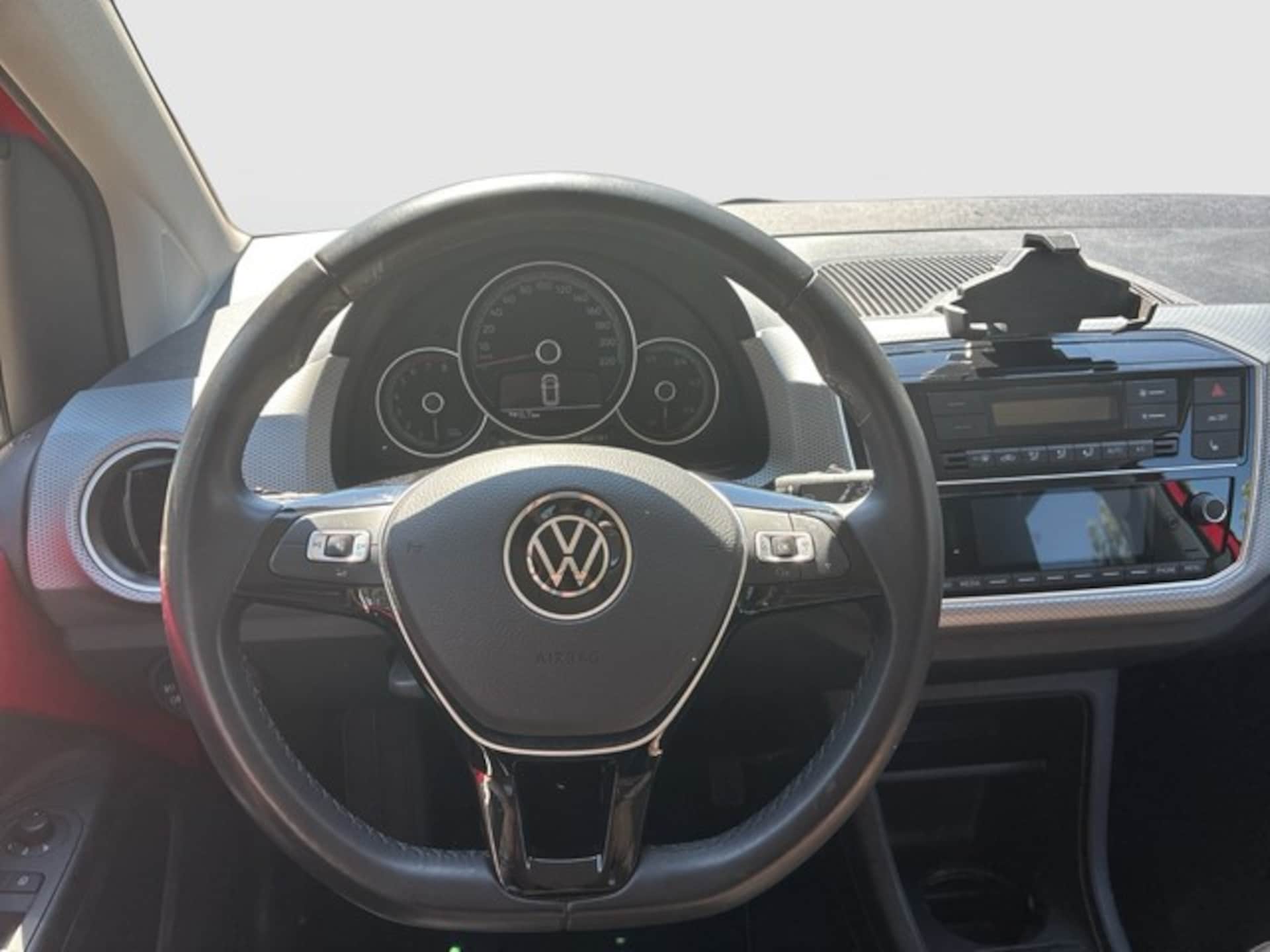 Volkswagen up! ACTIVE