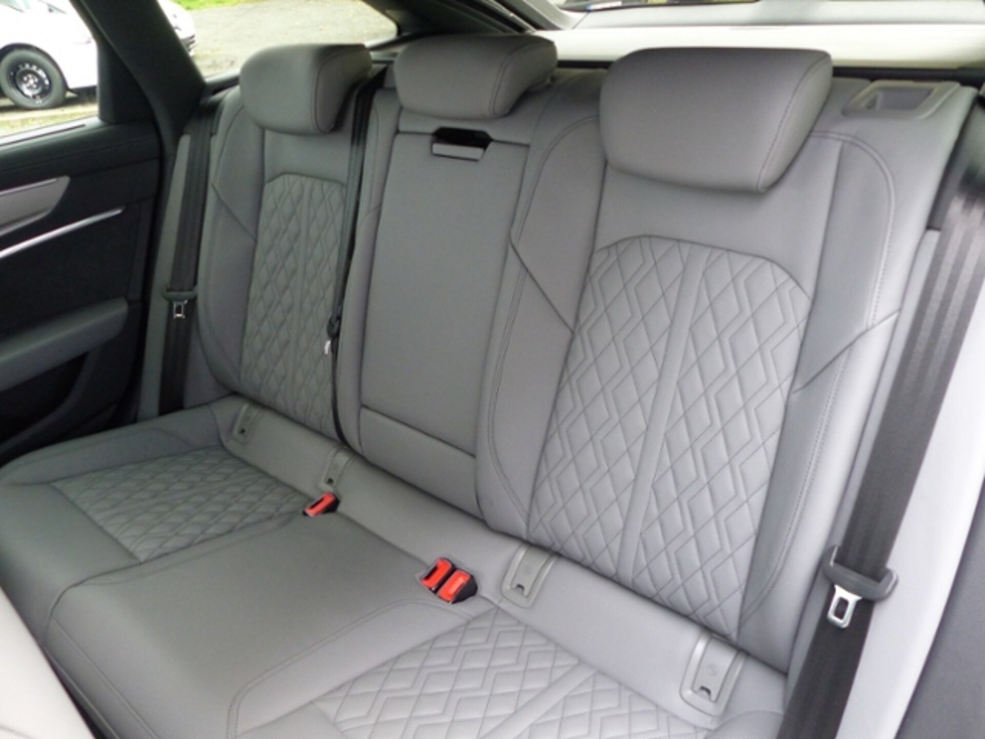 Audi S6 Avant