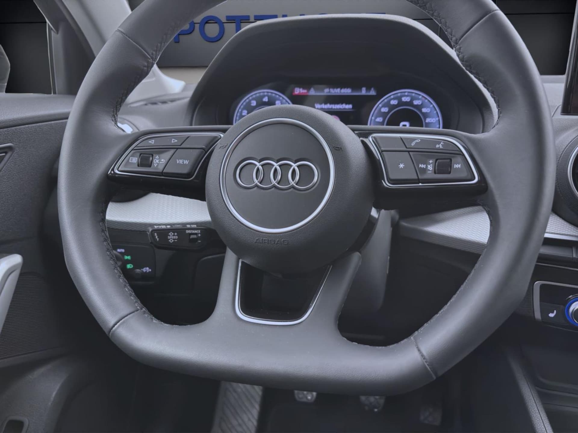 Audi Q2 Advanced