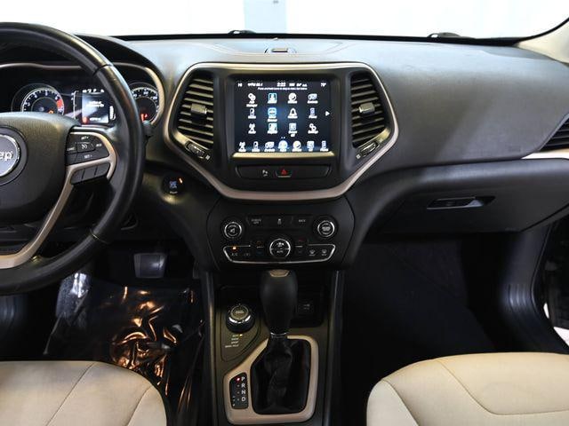 2016 Jeep Cherokee