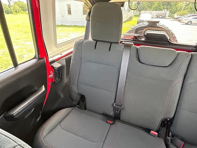 2024 Jeep Wrangler 4-Door Rubicon - Photo 12