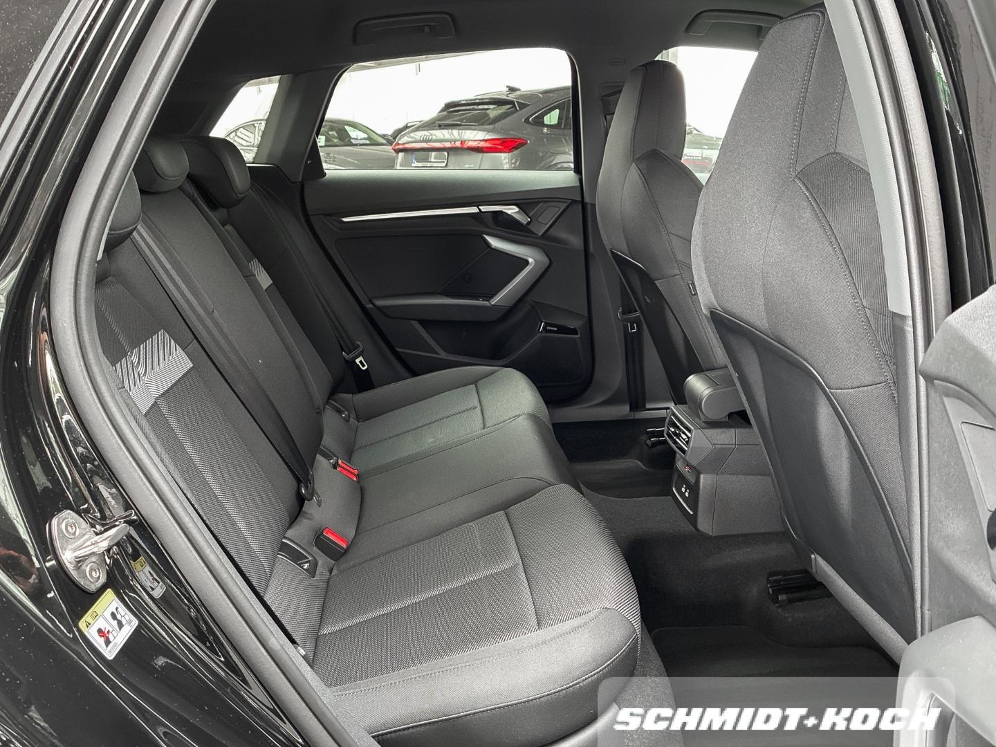 Bild über Audi A3 Sportback advanced 30 TFSI S tronic - für weitere Informationen kontaktieren Sie den Audi Partner