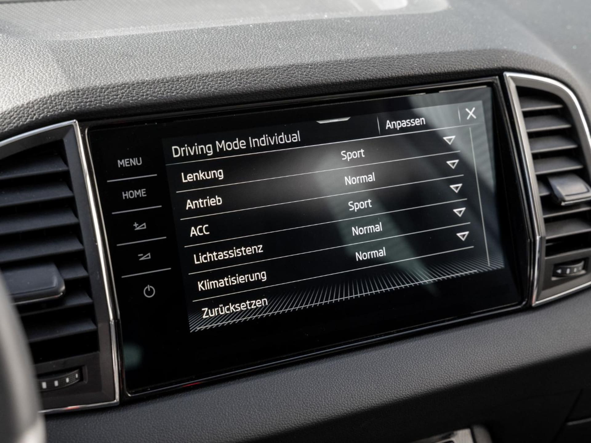 Skoda Karoq Selection