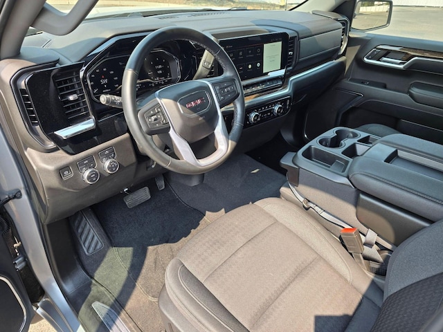 2024 GMC Sierra