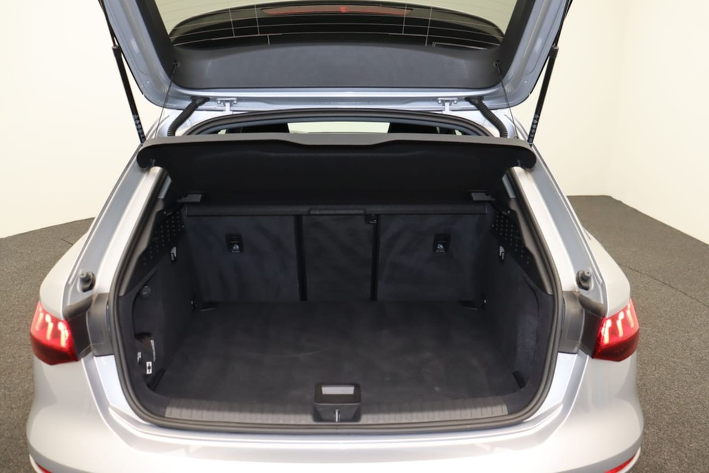 Bild über Audi A3 Sportback advanced 35 TDI S tronic - für weitere Informationen kontaktieren Sie den Audi Partner