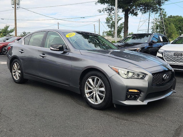 2015 Infiniti Q50