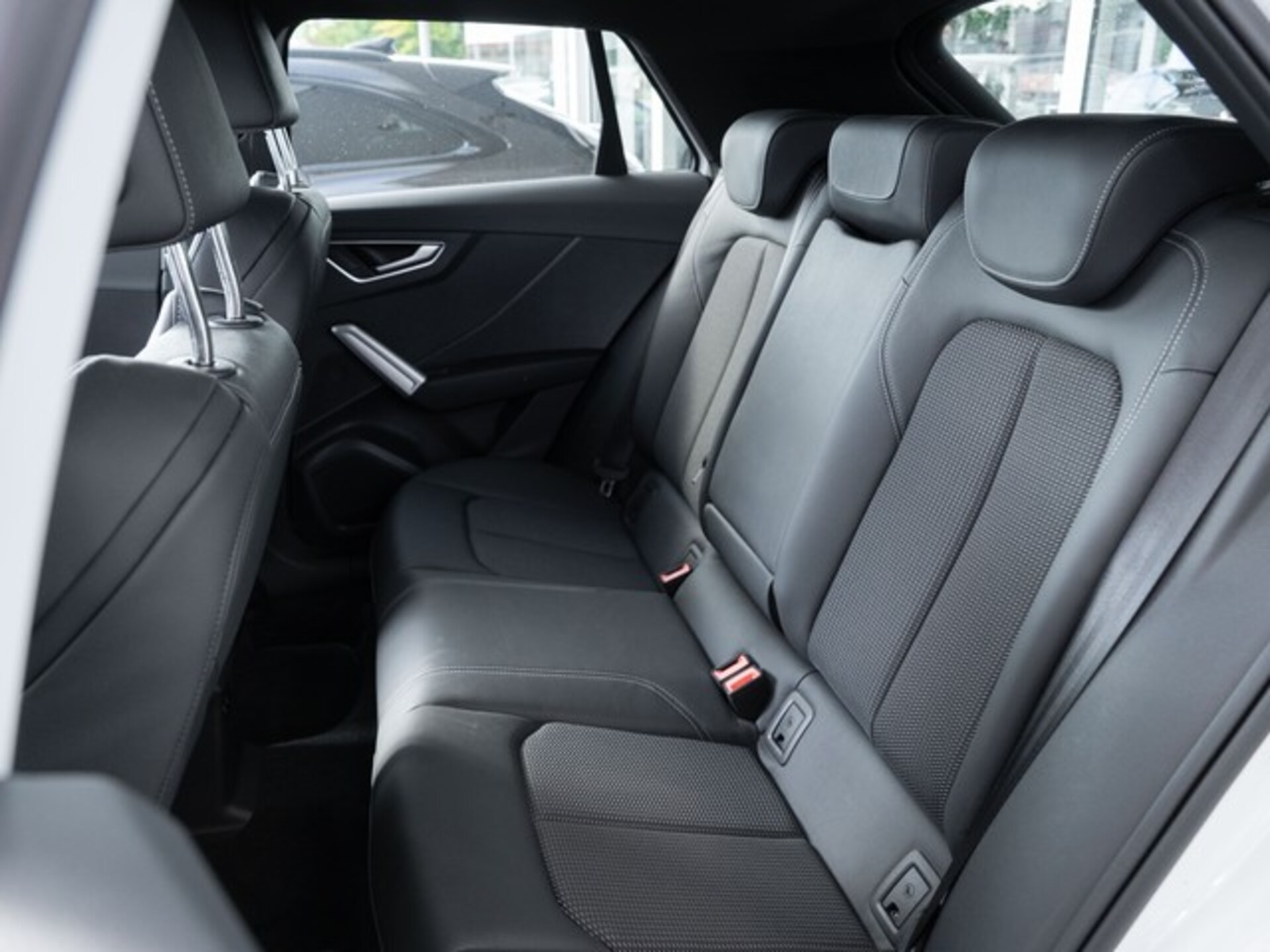 Audi Q2 S line