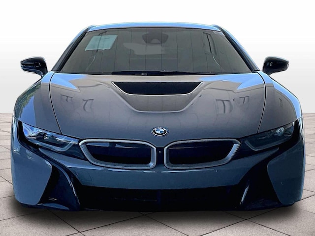 2017 BMW i8