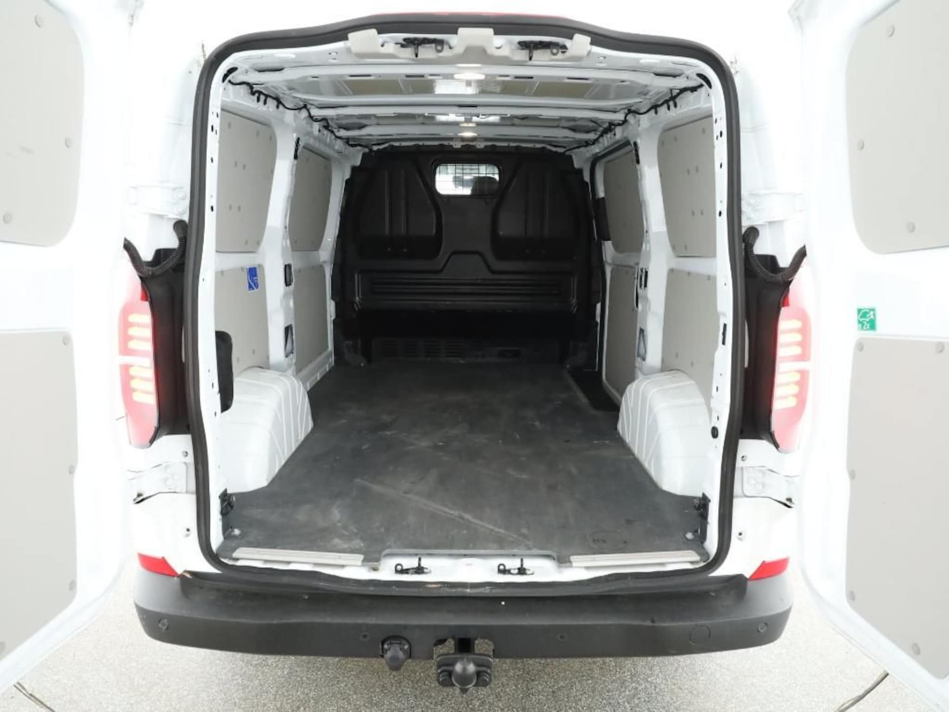 Volkswagen Transporter Kasten kurzer Radstand