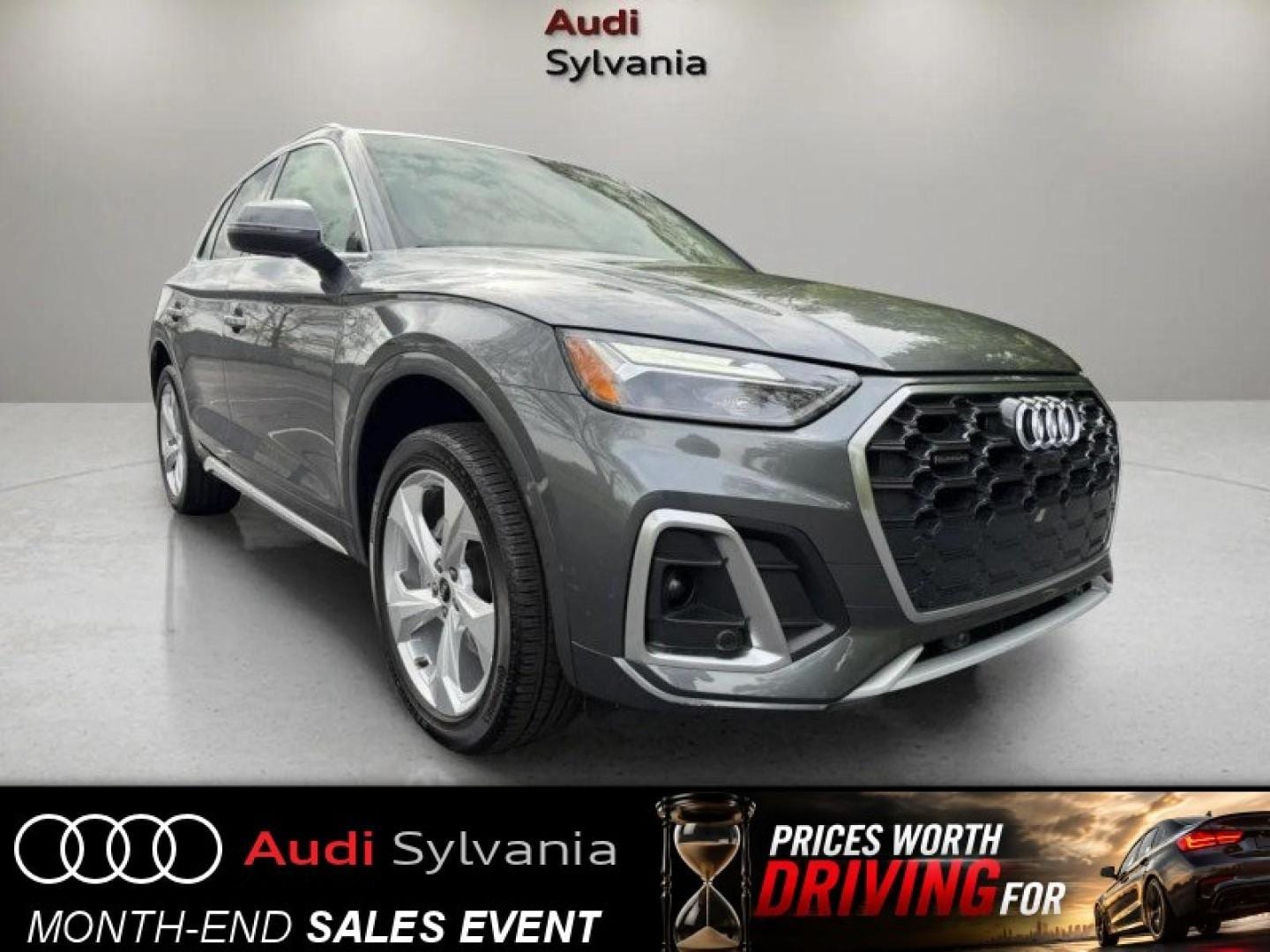 2023 Audi Q5 45 Premium Plus's photo