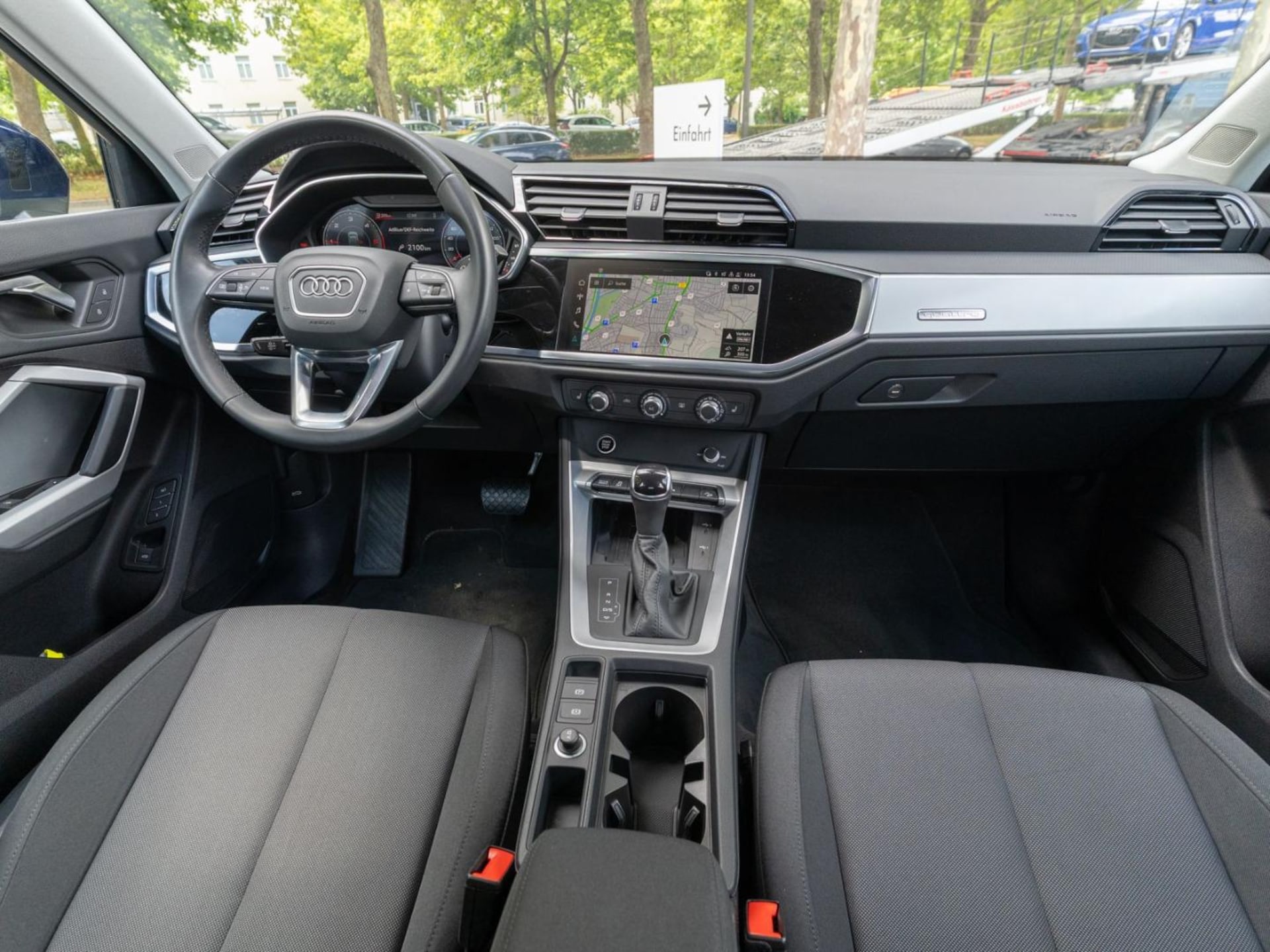 Audi Q3 Sportback S line