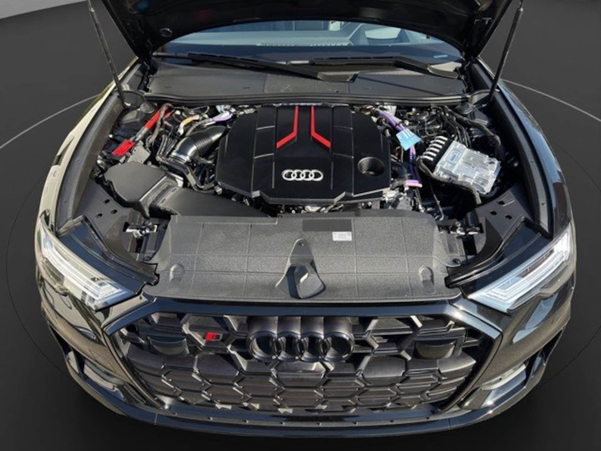 Audi S6 Avant