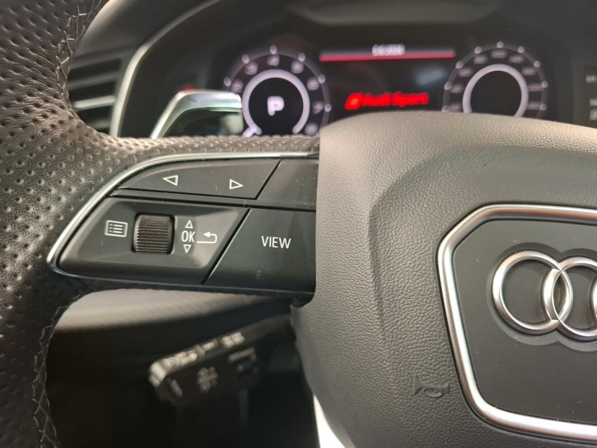 Audi RS Q8 SUV