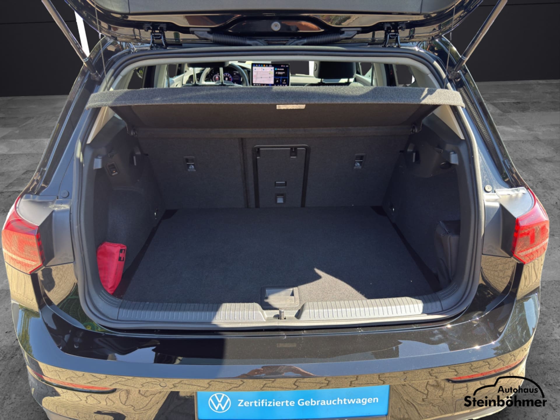 Volkswagen Golf Life
