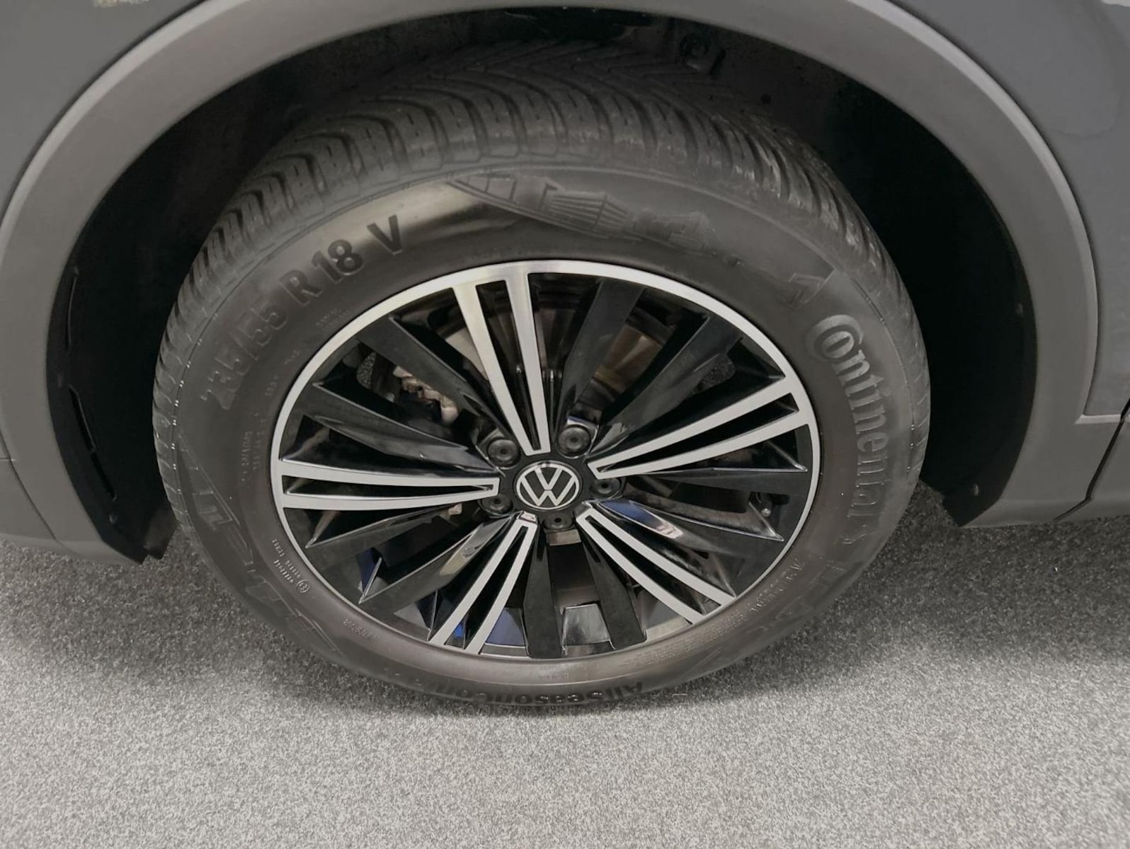 Volkswagen Tiguan – Bild 16