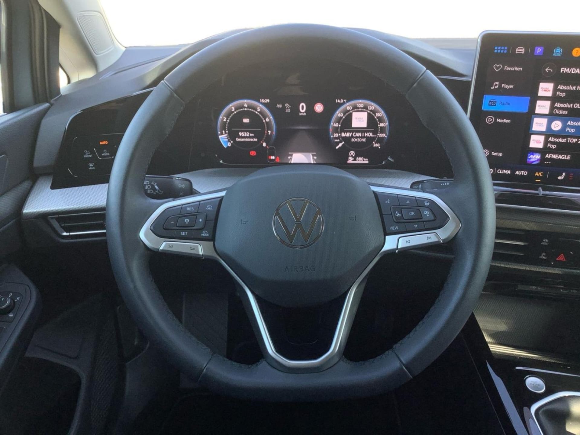 Volkswagen Golf Style