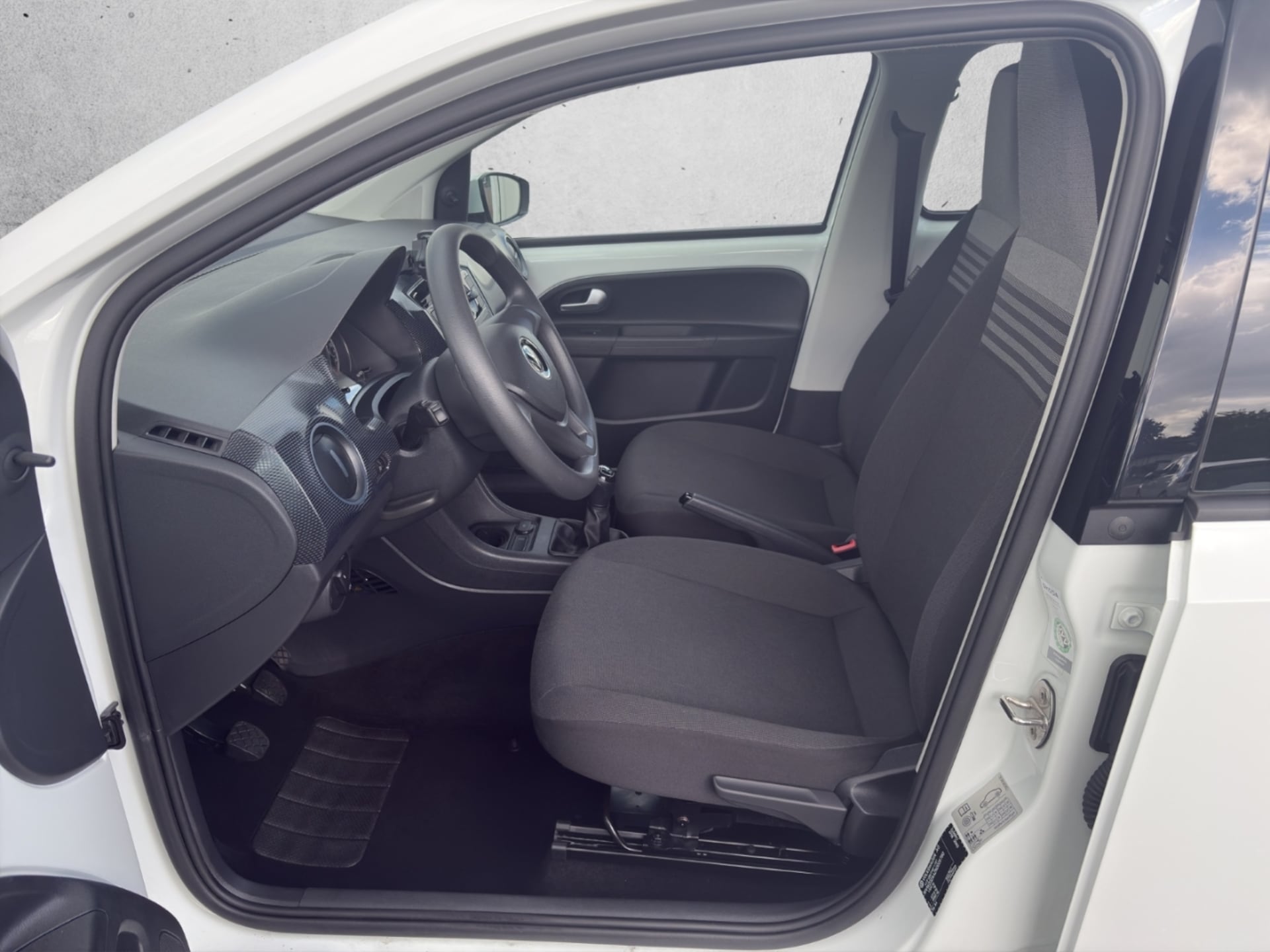 Volkswagen up!