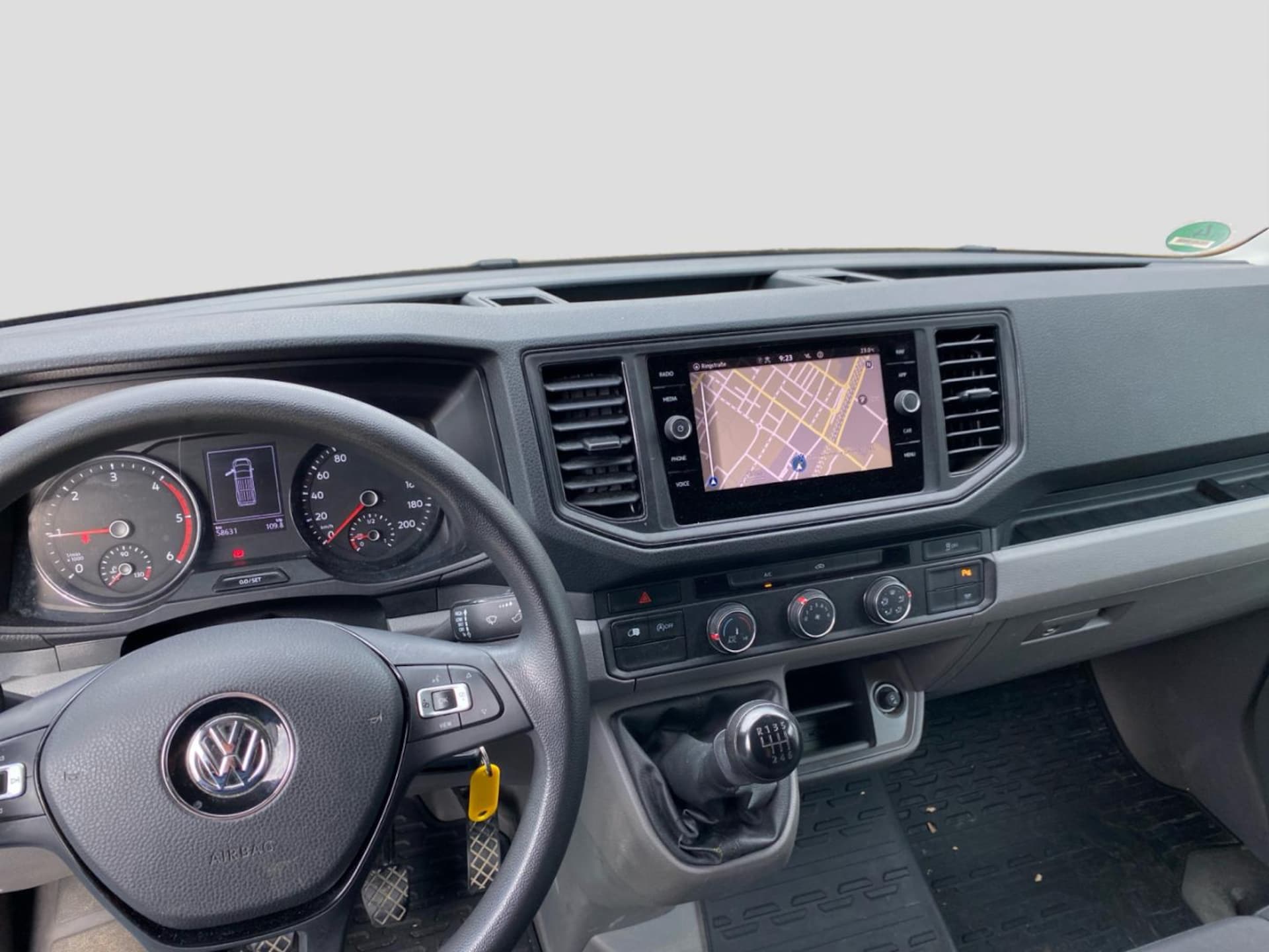 Volkswagen Crafter Kasten mittlerer Radstand