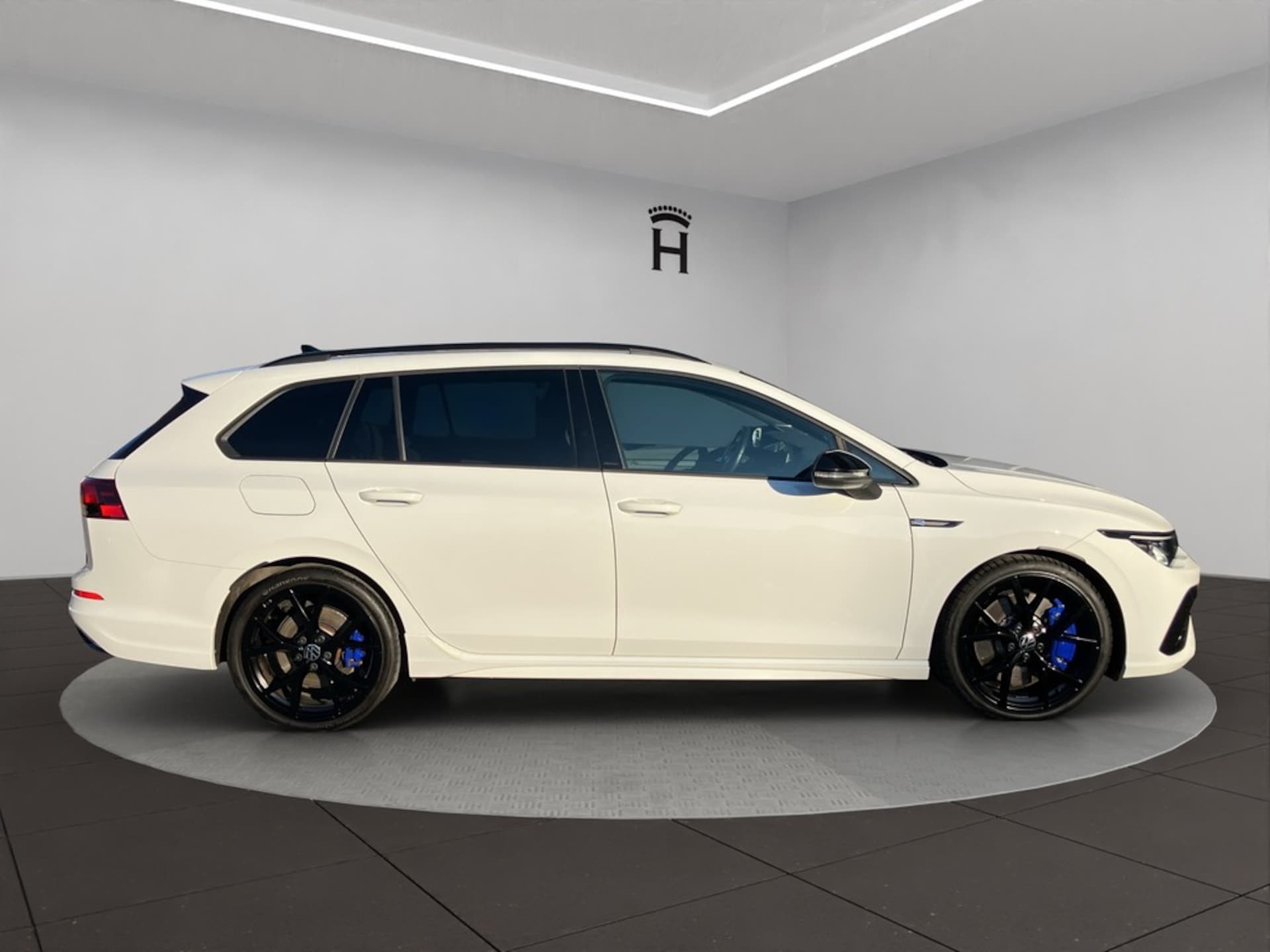 Volkswagen Golf Variant R