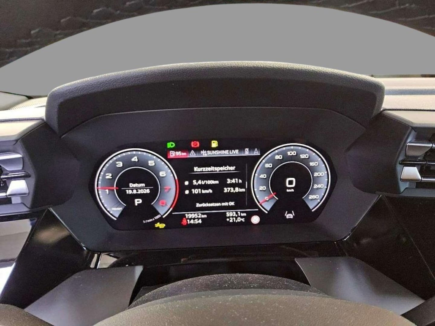 Bild über Audi A3 Sportback S line 35 TFSI S tronic - für weitere Informationen kontaktieren Sie den Audi Partner