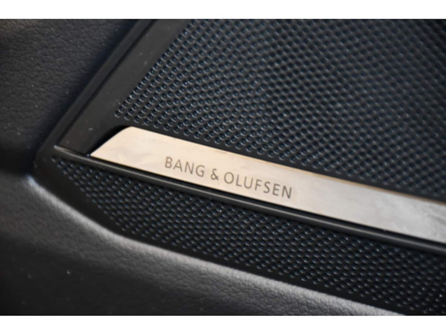 Bild über Audi S6 Avant TDI quattro tiptronic - für weitere Informationen kontaktieren Sie den Audi Partner