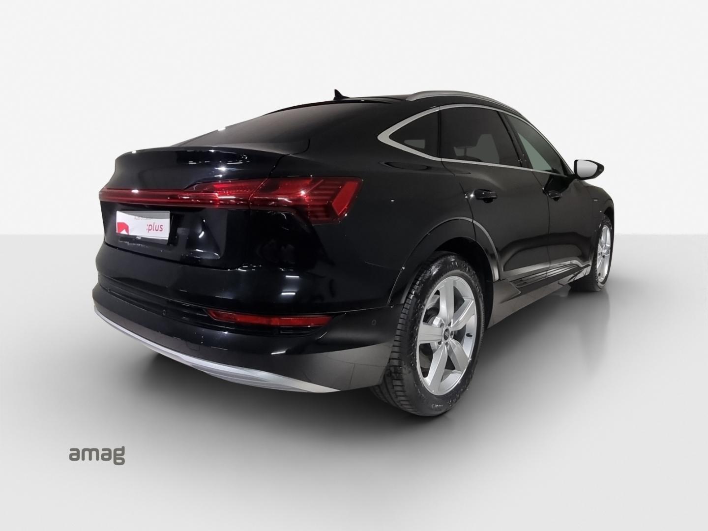 Image de Audi e-tron Sportback Black Edition advanced 55 quattro 300,00 kW - for more details contact your dealer