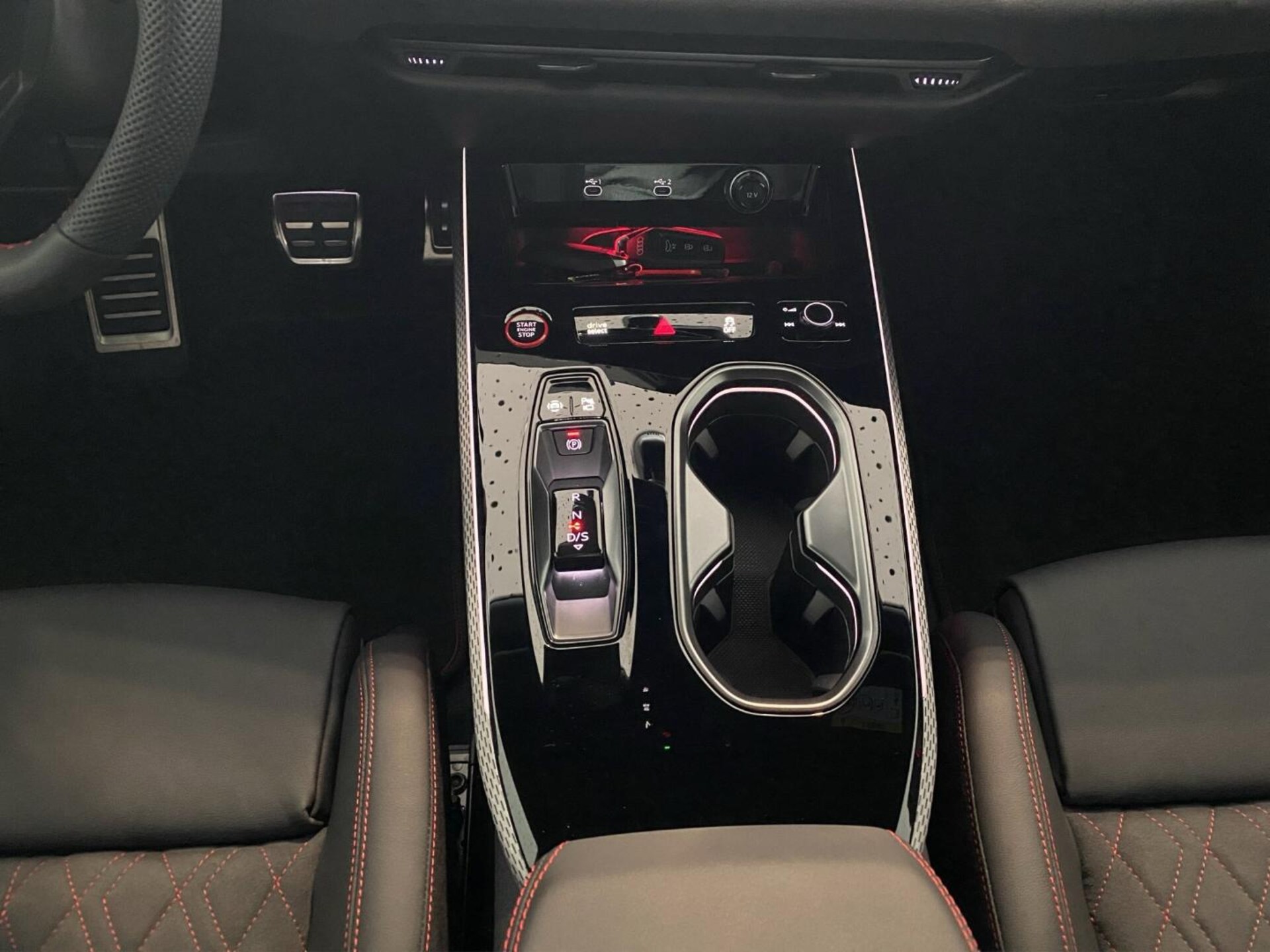 Audi A6 Avant edition one