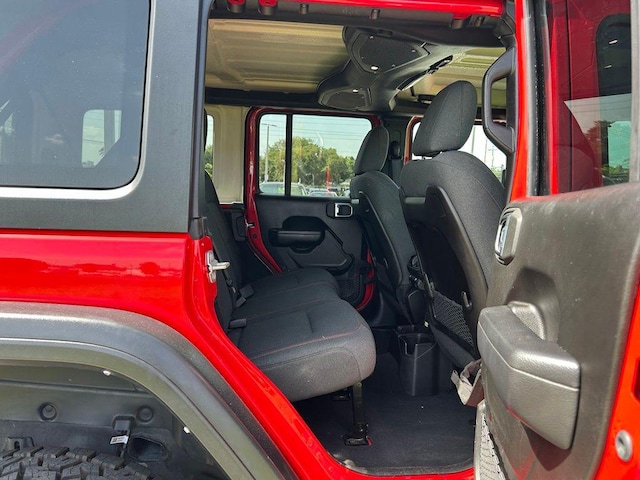 2024 Jeep Wrangler 4-Door Rubicon - Photo 40