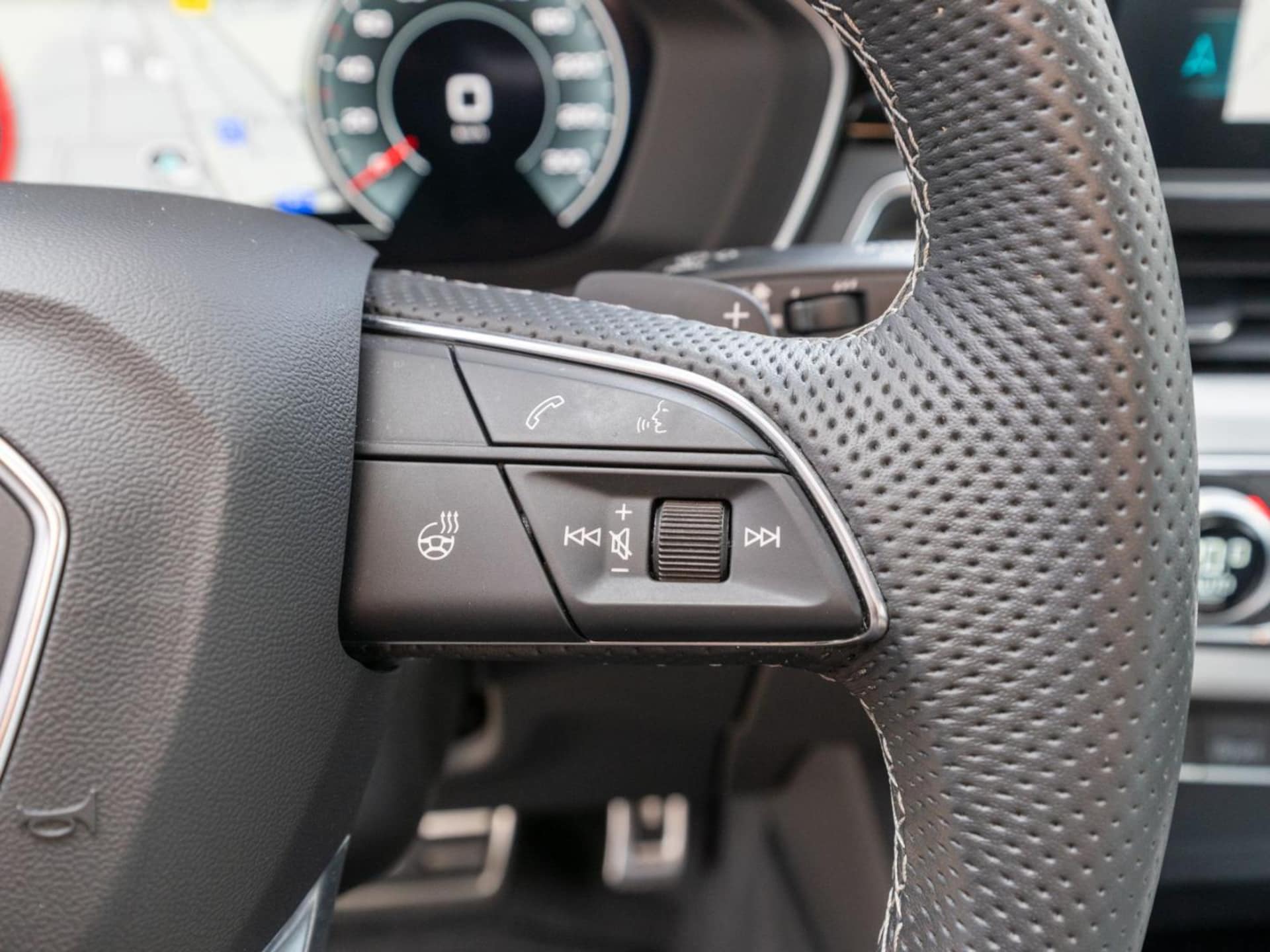 Audi A4 Avant S line