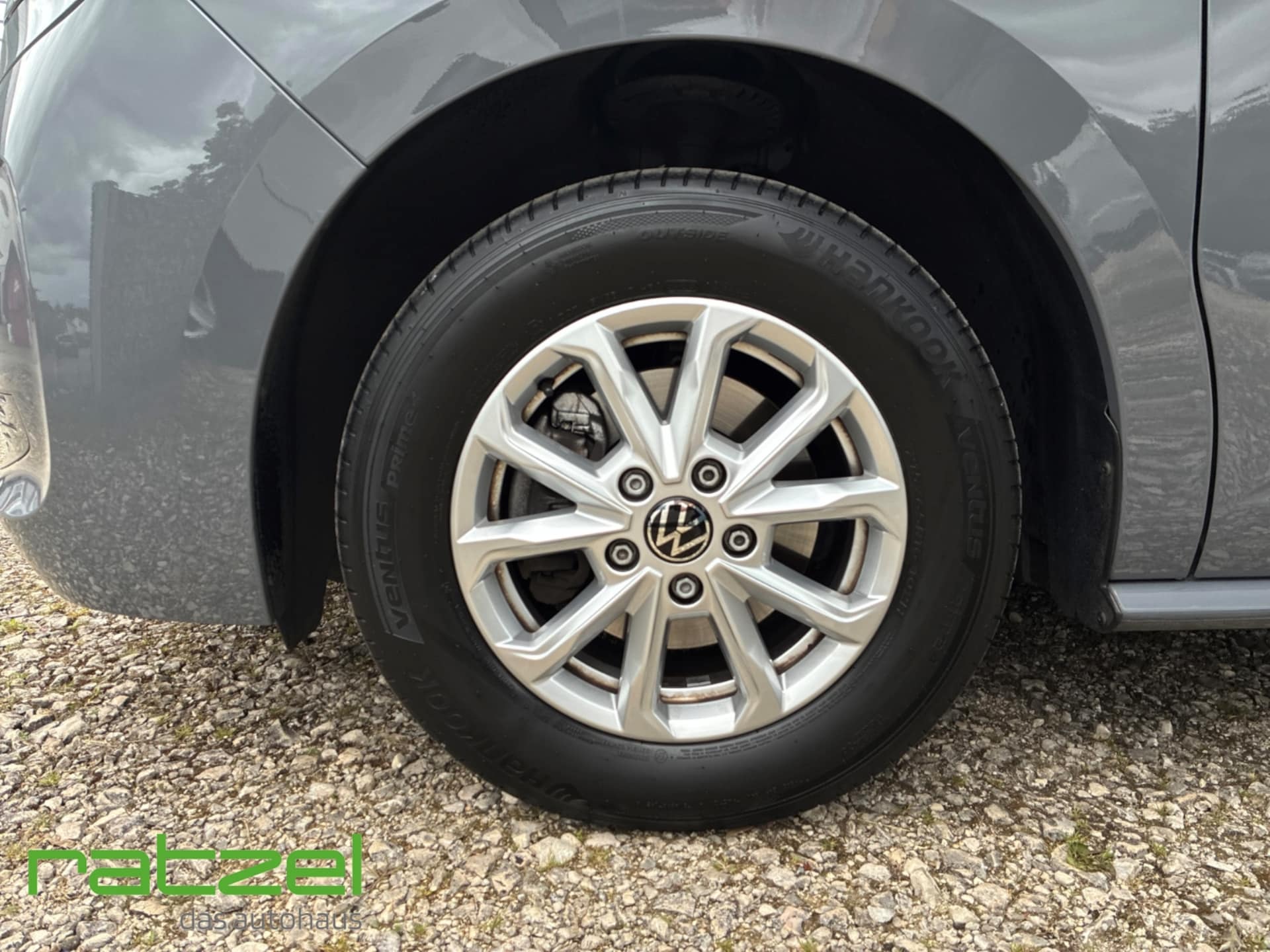 Volkswagen Multivan Basis-Modell