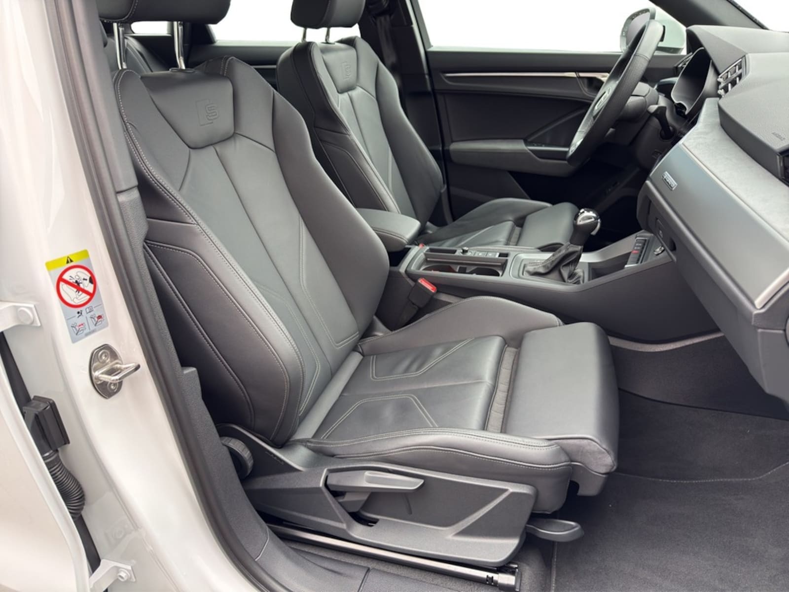 Audi Q3 – Bild 8