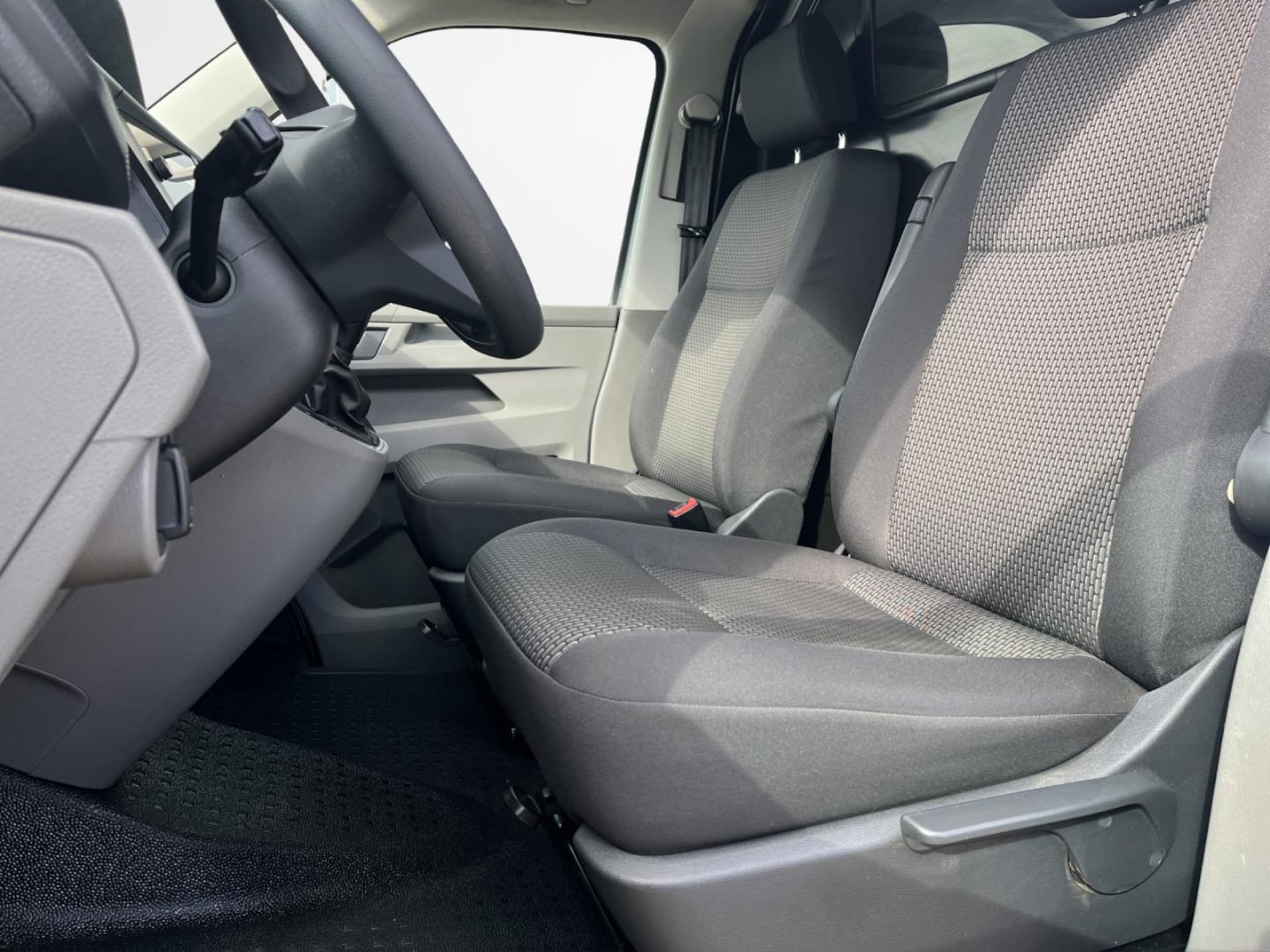 Volkswagen T6.1 Transporter Kasten kurzer Radstand