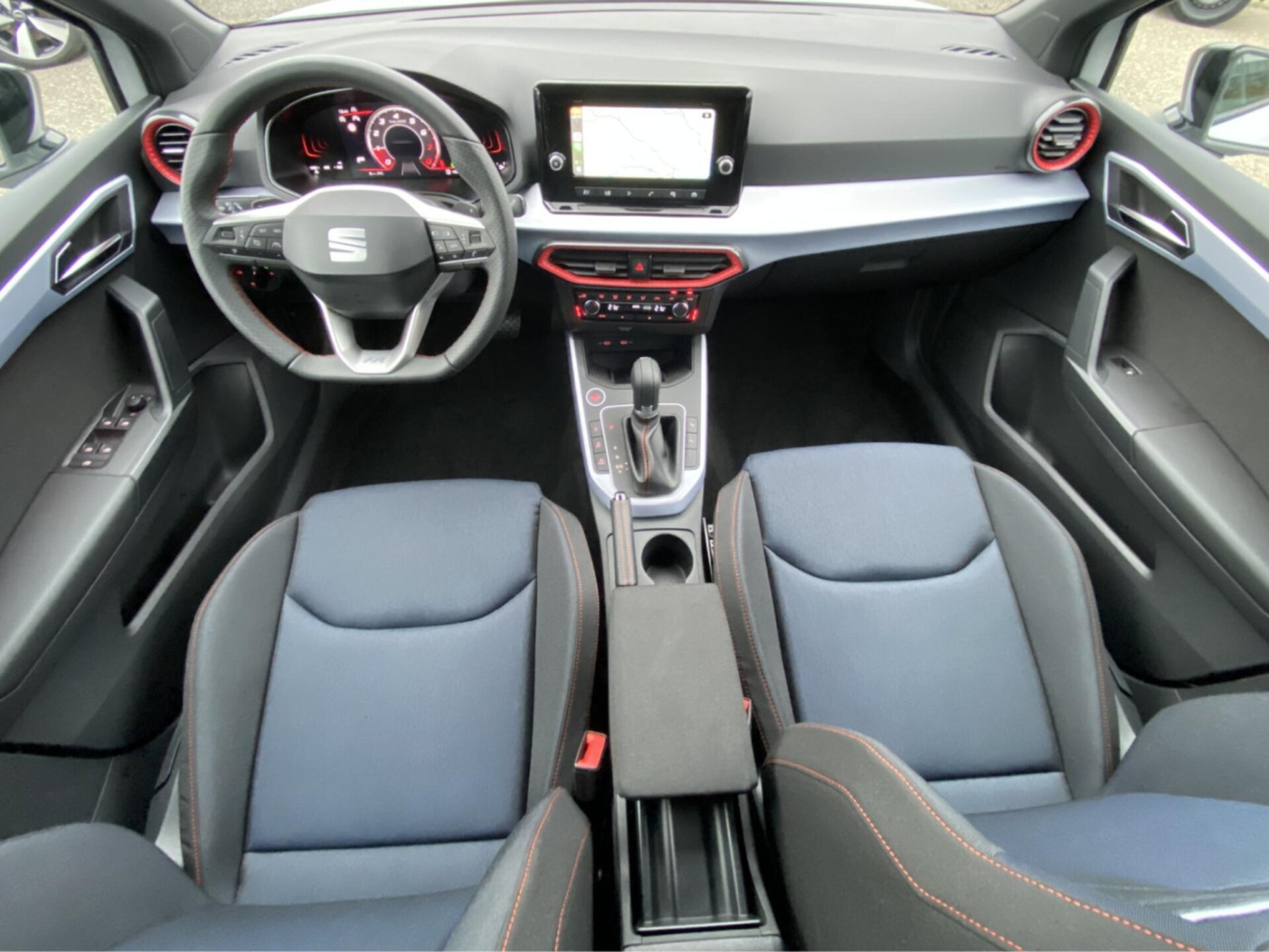 SEAT Arona FR