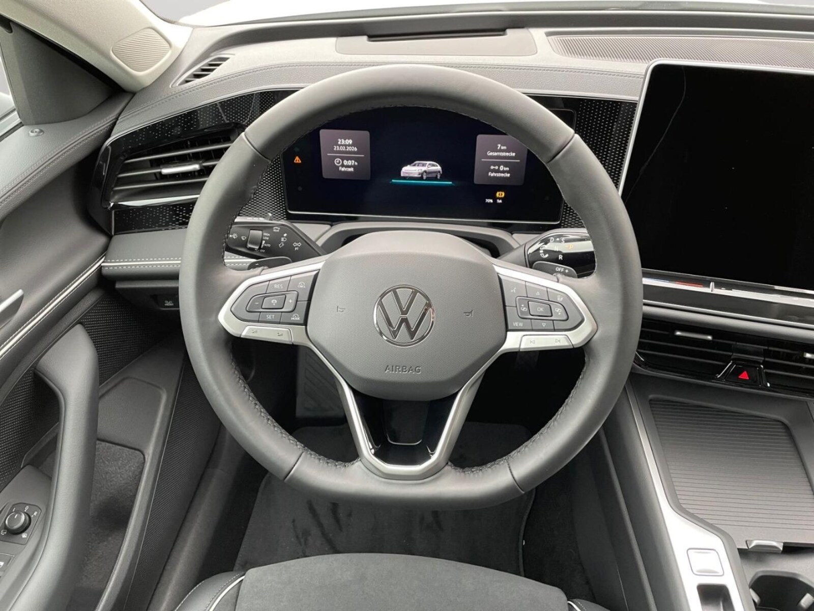 Volkswagen Passat – Bild 12