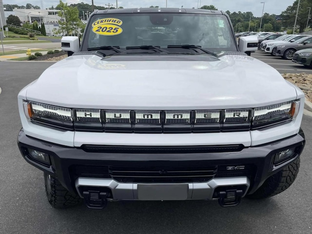 2025 GMC Hummer EV SUV