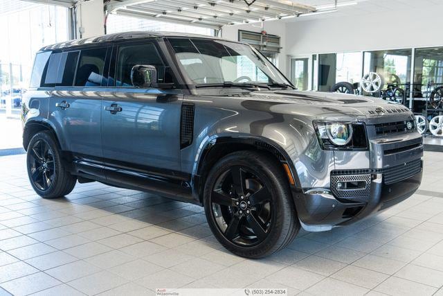 Photo of 2025 Land Rover Defender