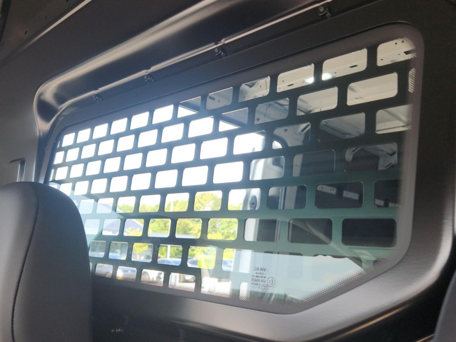 Volkswagen Crafter Kasten mittlerer Radstand – Bild 21