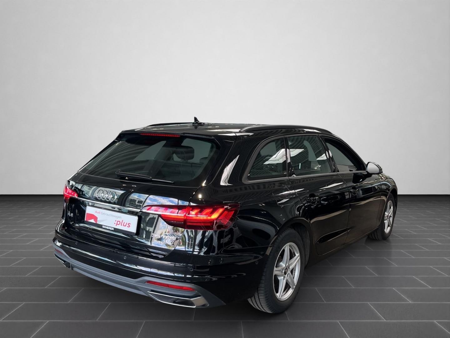 Bild über Audi A4 Avant 35 TFSI S tronic - für weitere Informationen kontaktieren Sie den Audi Partner